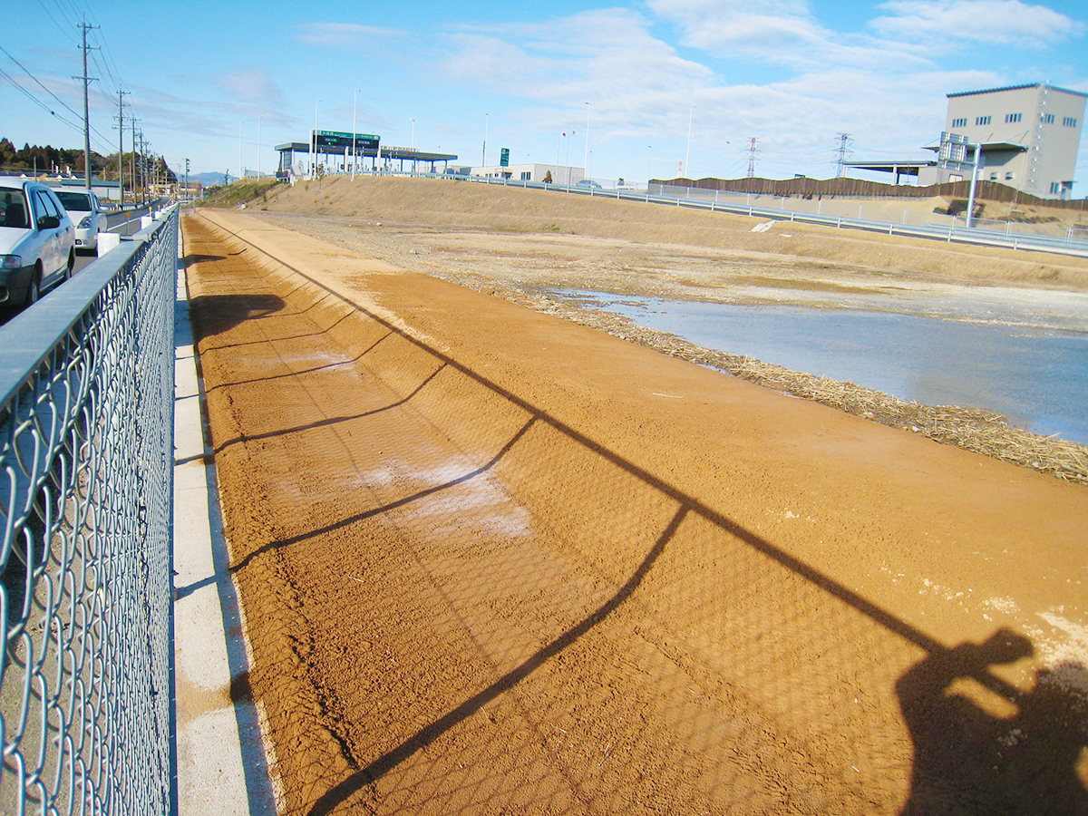 防草土（大垣西IC）